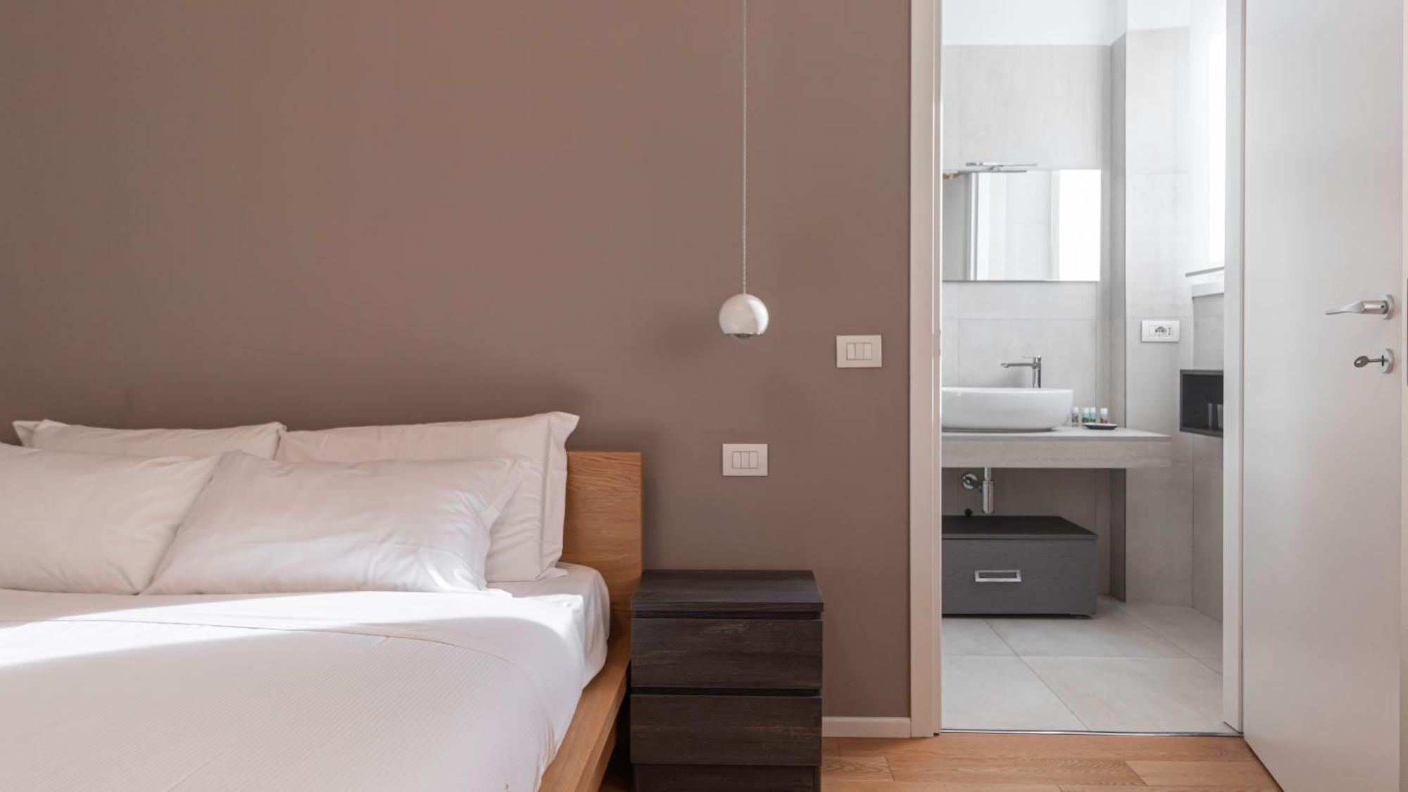 Italianway - Corso Xxii Marzo 4 * Milan