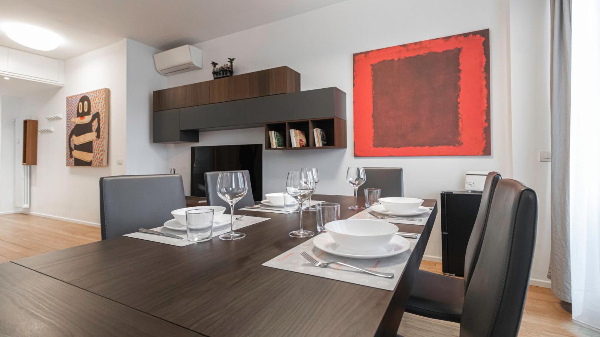 Italianway - Corso Xxii Marzo 4 *